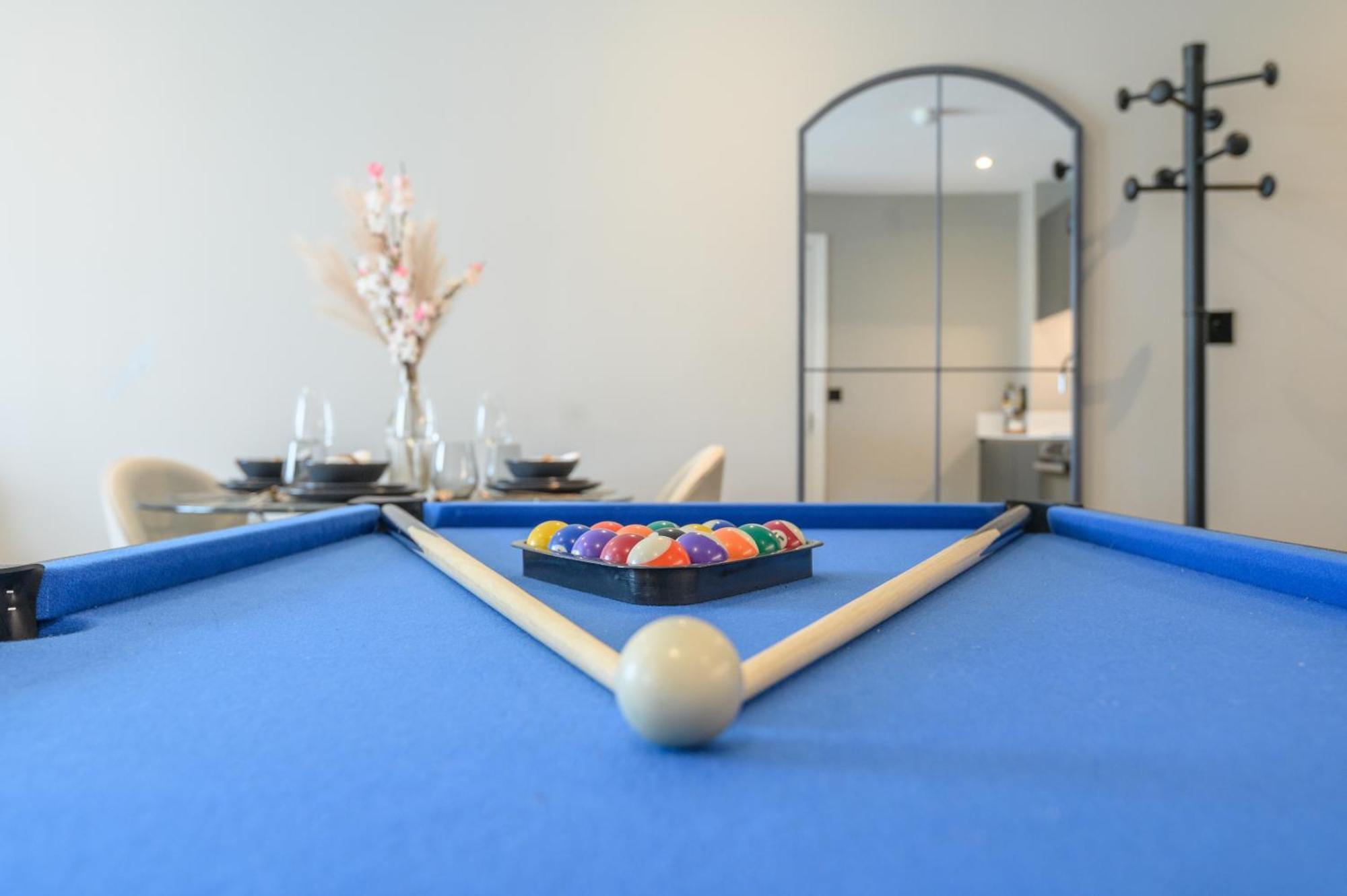 Springwell Suite - City Centre - Balcony & Pool Table - 3 Bed Leeds  Esterno foto